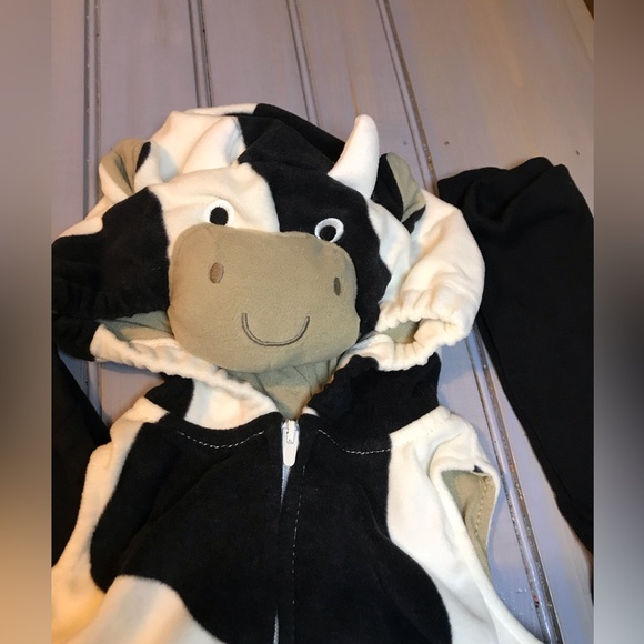 Carter's Costumes Nwt Carters Cow Costume 2 Months Poshmark